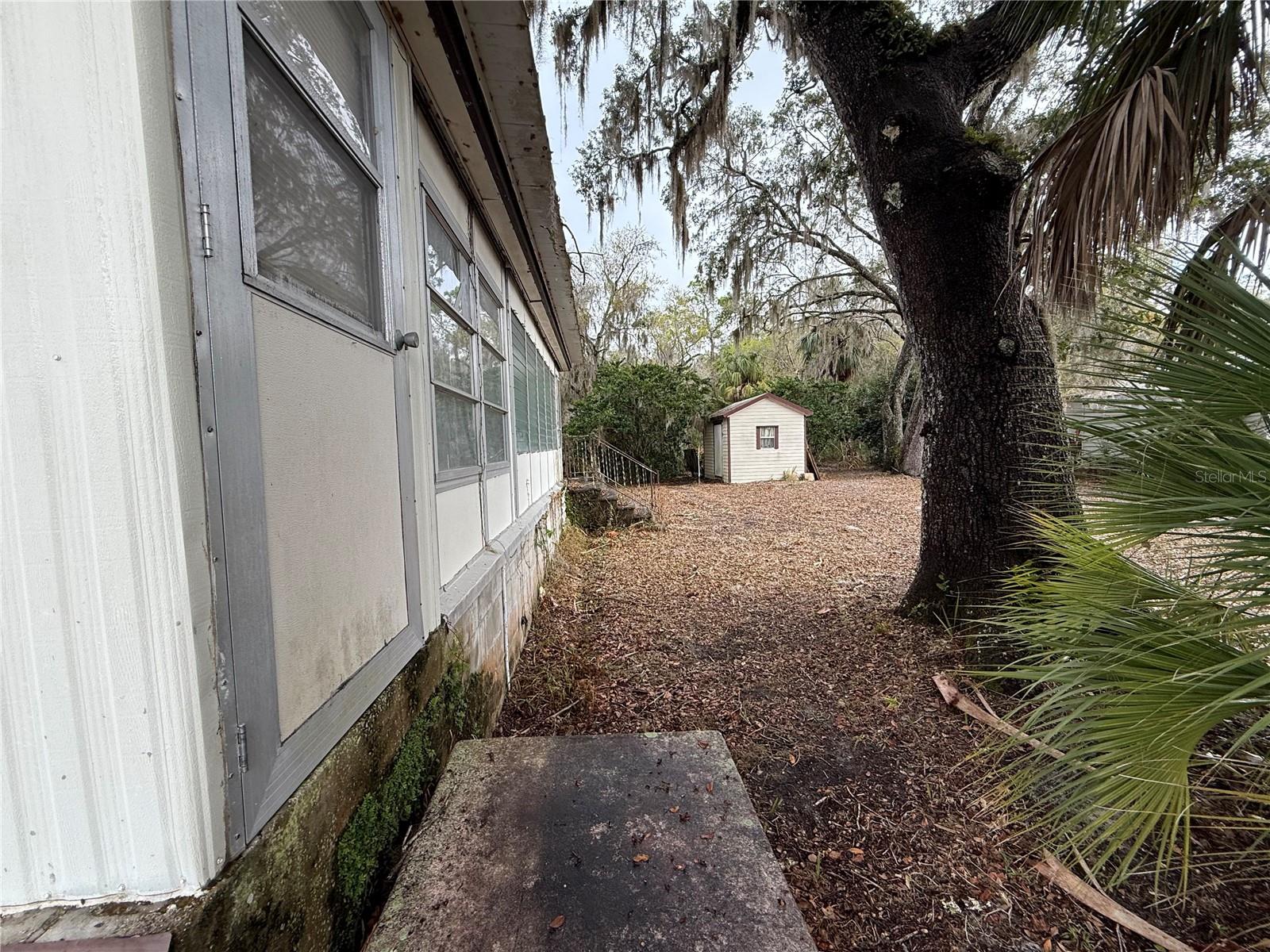 Image 10 of 21 For 69 Rosalie Oaks Boulevard