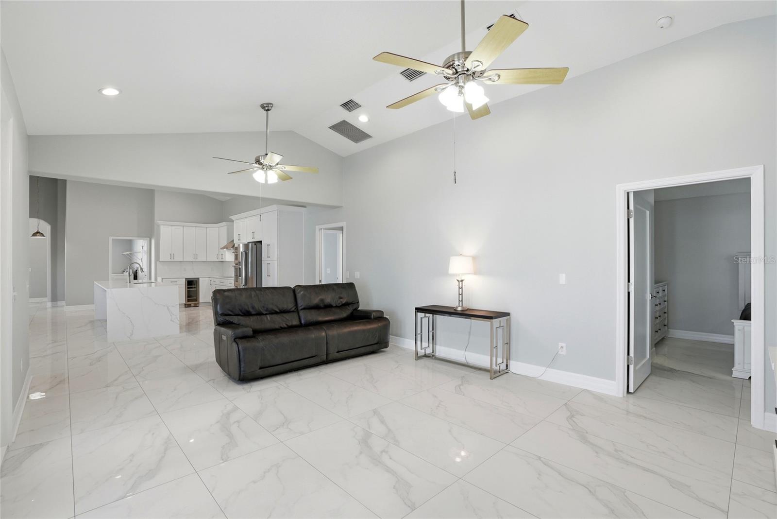 Image 29 of 60 For 11850 7th Street E