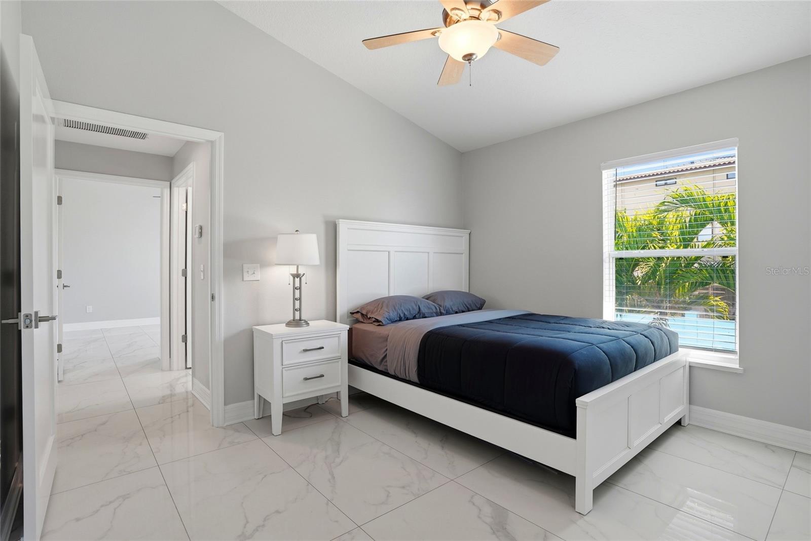 Image 38 of 60 For 11850 7th Street E