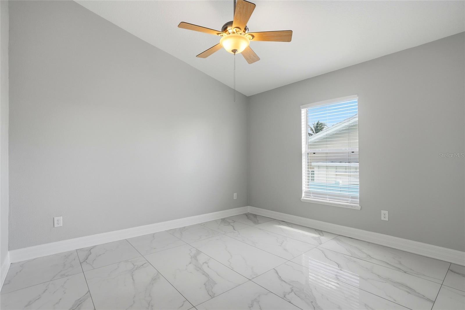 Image 40 of 60 For 11850 7th Street E