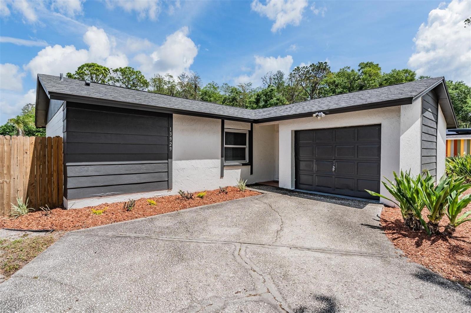 Details for 13929 Pathfinder Drive, TAMPA, FL 33625