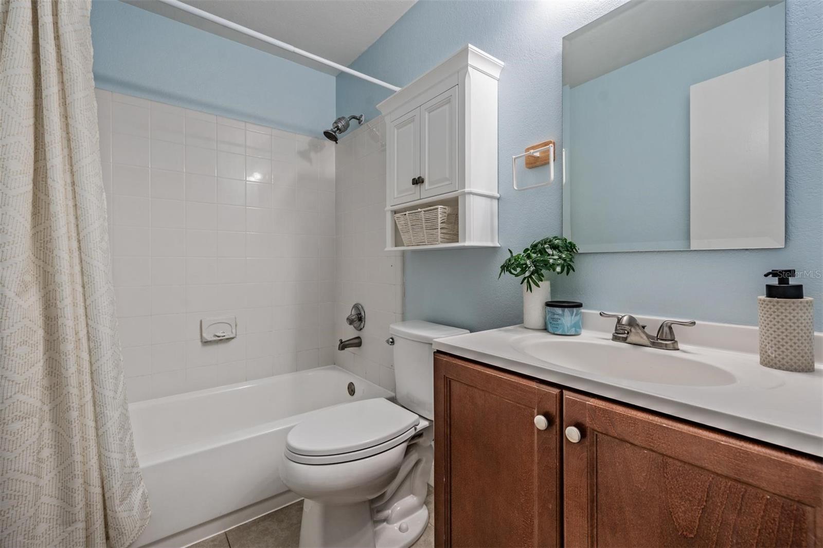 Listing photo id 19 for 13929 Pathfinder Drive