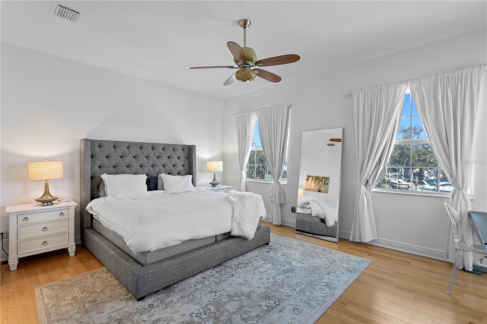 Image 22 of 61 For 1867 Bayou Grande Boulevard Ne