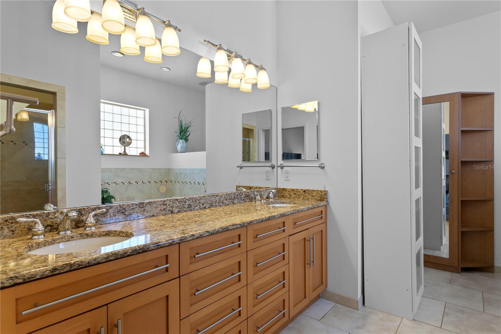 Image 26 of 61 For 1867 Bayou Grande Boulevard Ne