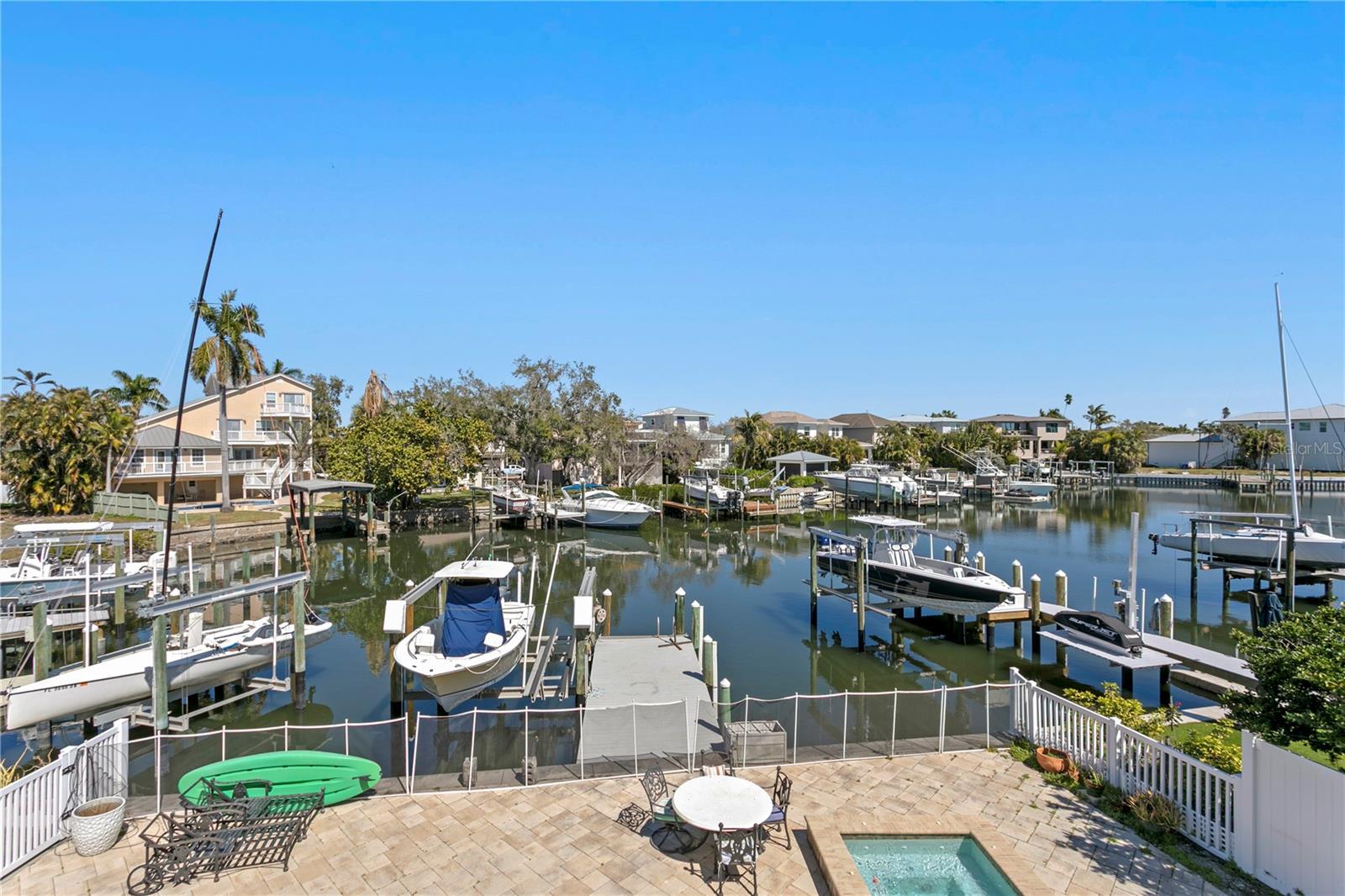 Image 3 of 61 For 1867 Bayou Grande Boulevard Ne