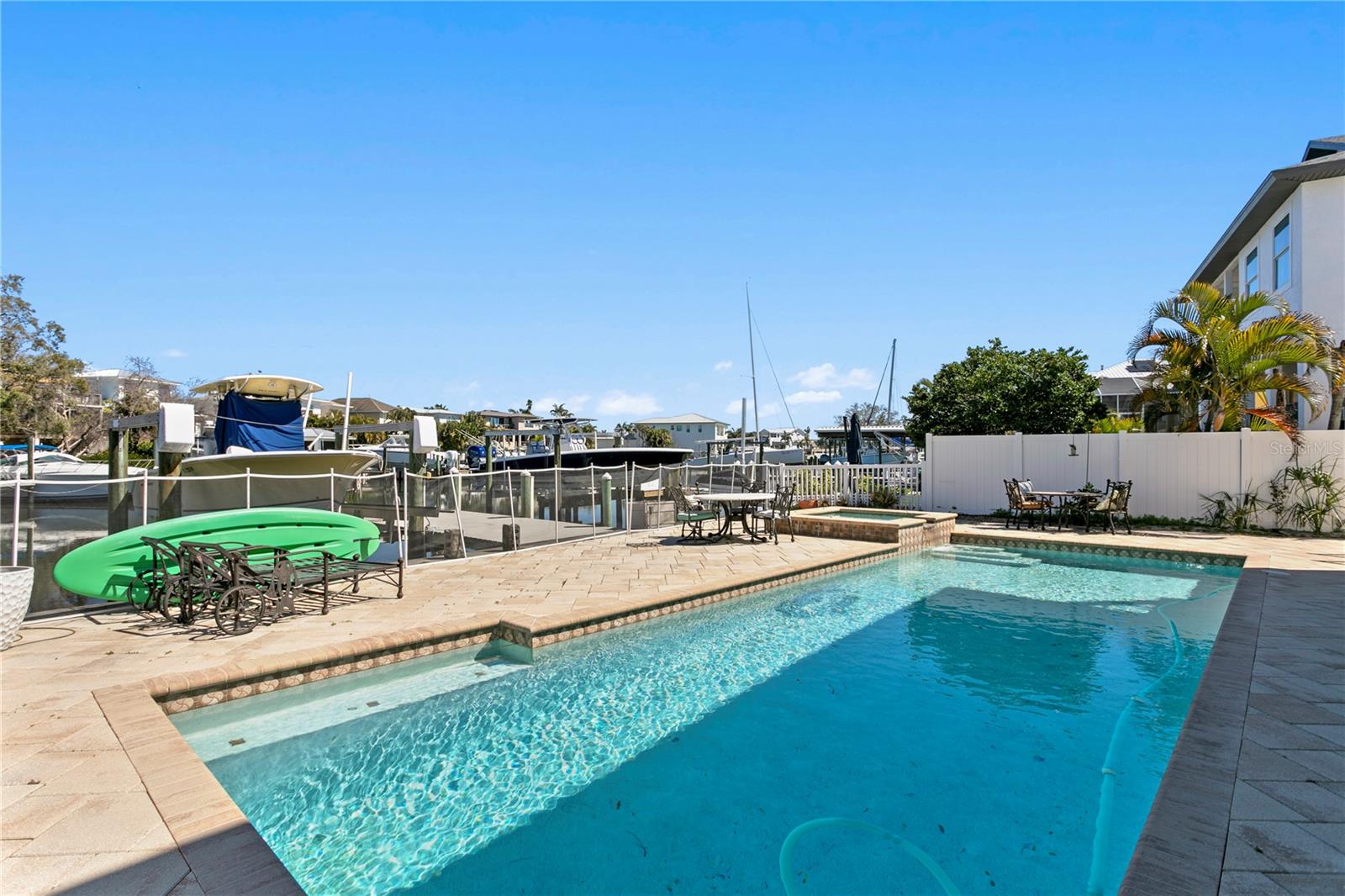 Image 50 of 61 For 1867 Bayou Grande Boulevard Ne