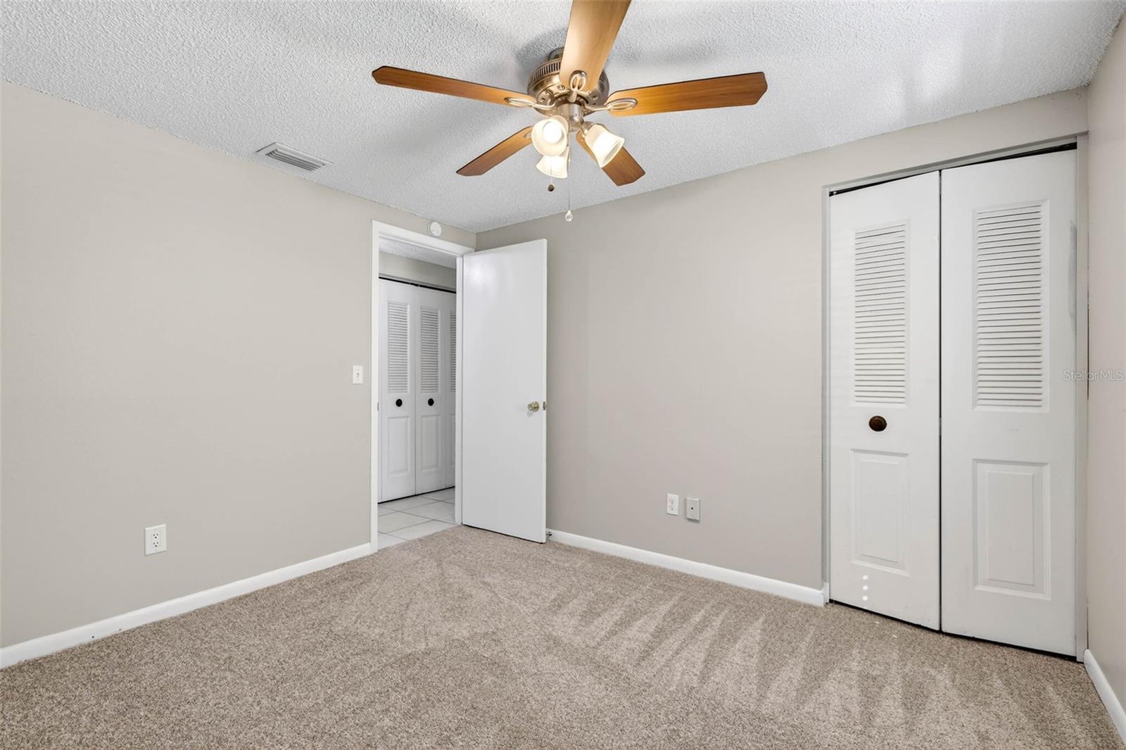 Image 12 of 35 For 2206 Selkirk Street