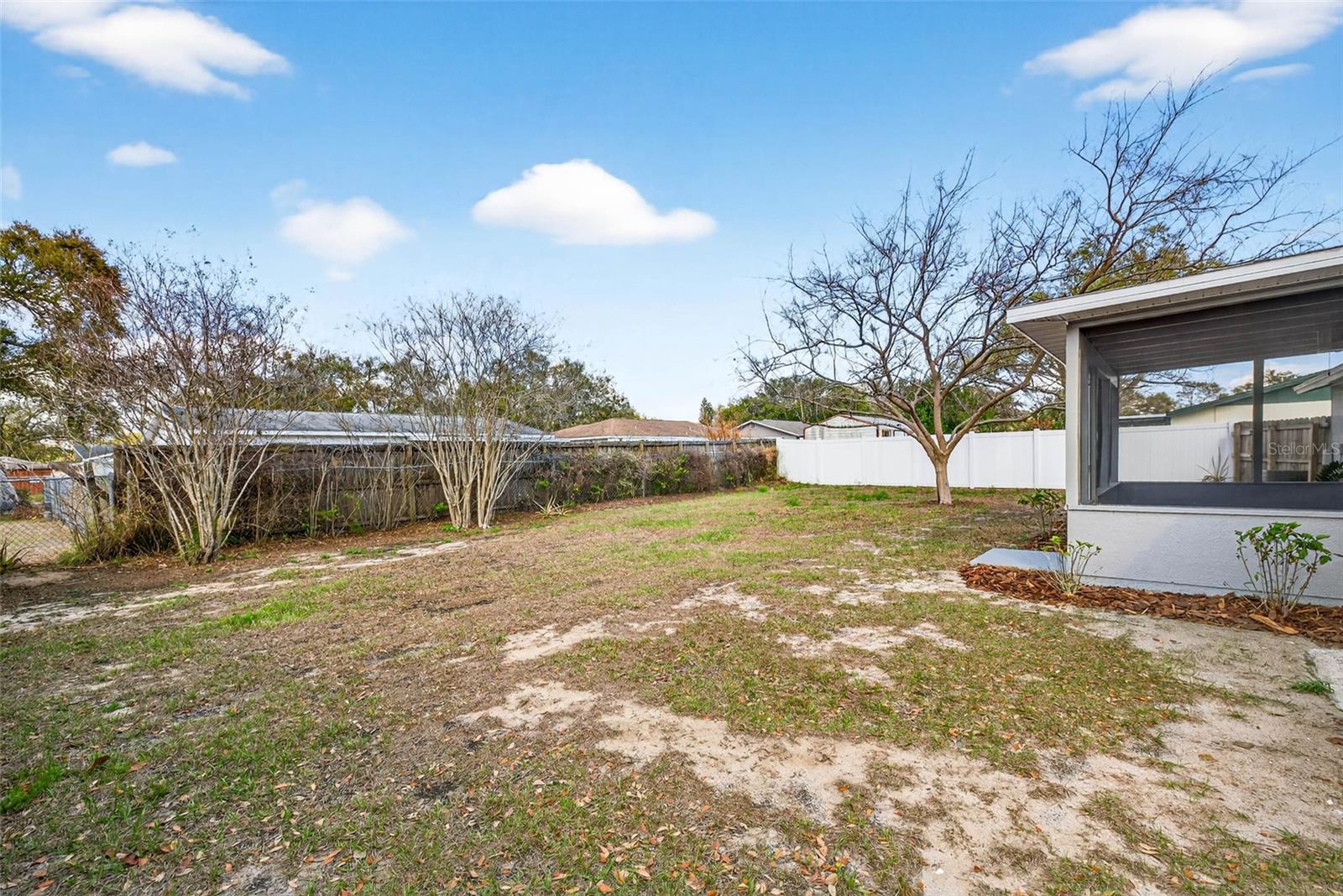 Image 26 of 35 For 2206 Selkirk Street