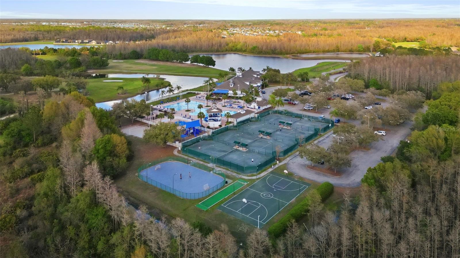 Image 46 of 51 For 19408 Sandy Springs Circle