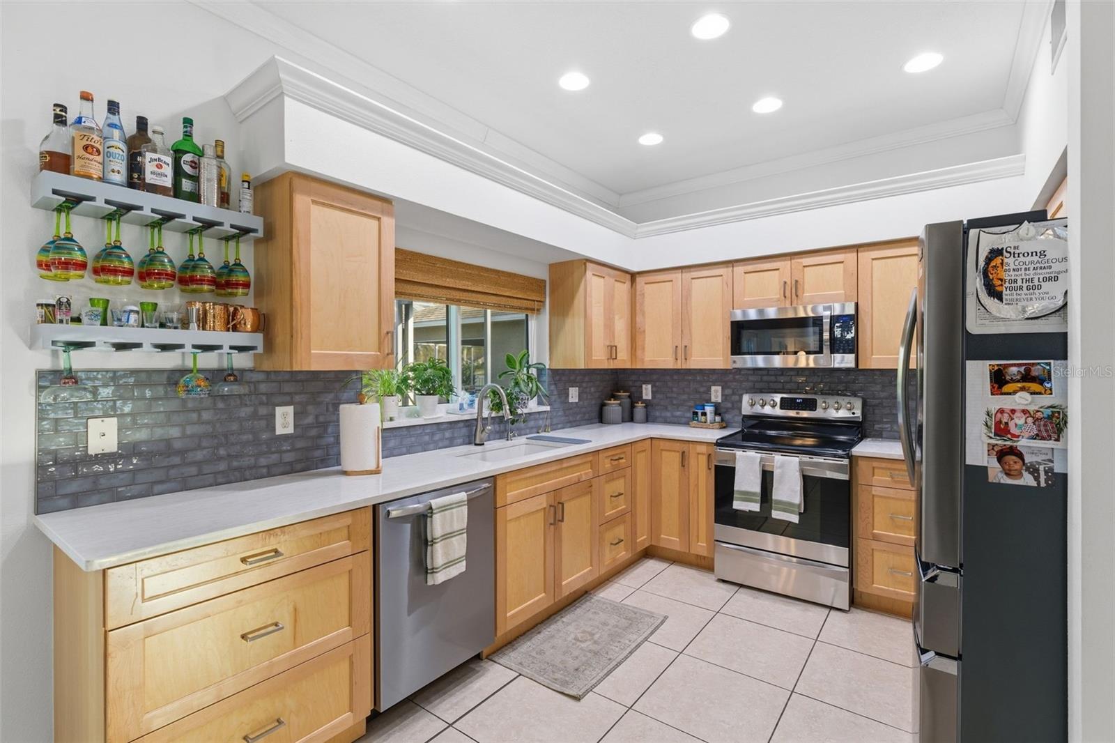 Image 5 of 51 For 19408 Sandy Springs Circle