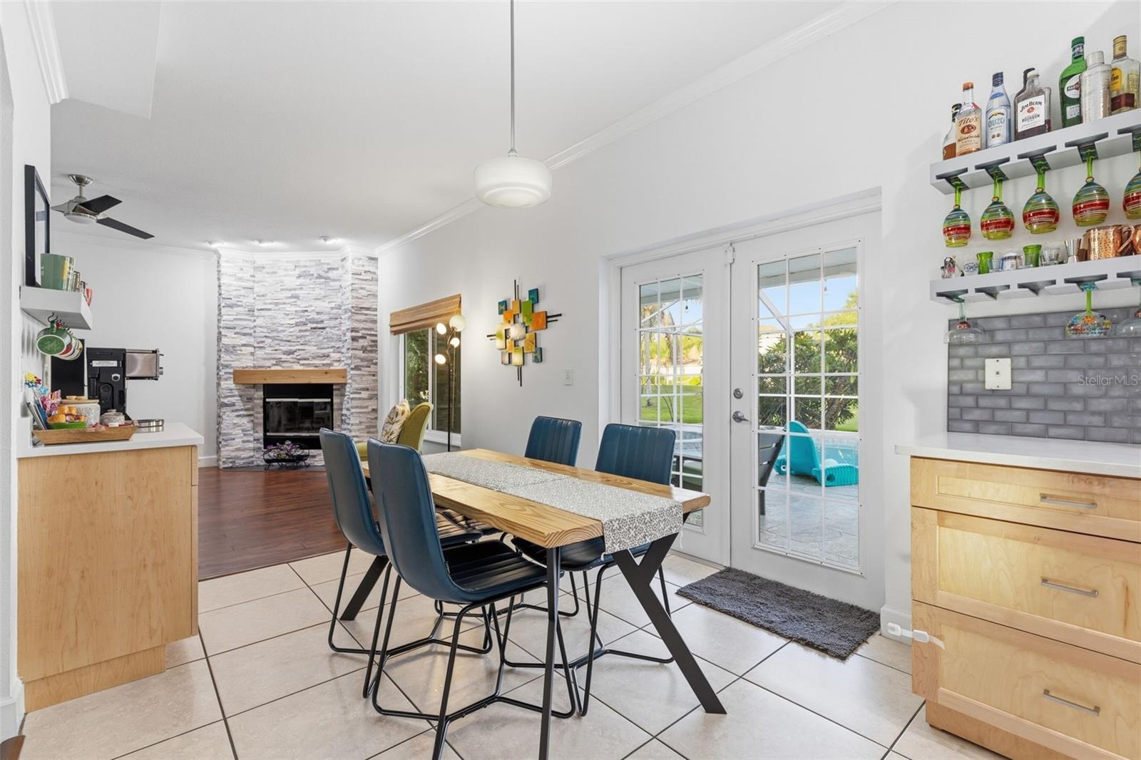 Image 9 of 51 For 19408 Sandy Springs Circle