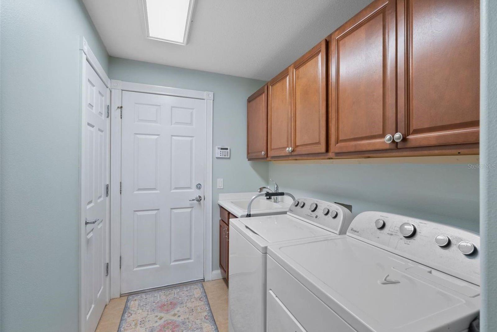 Image 7 of 25 For 2121 Burgos Drive