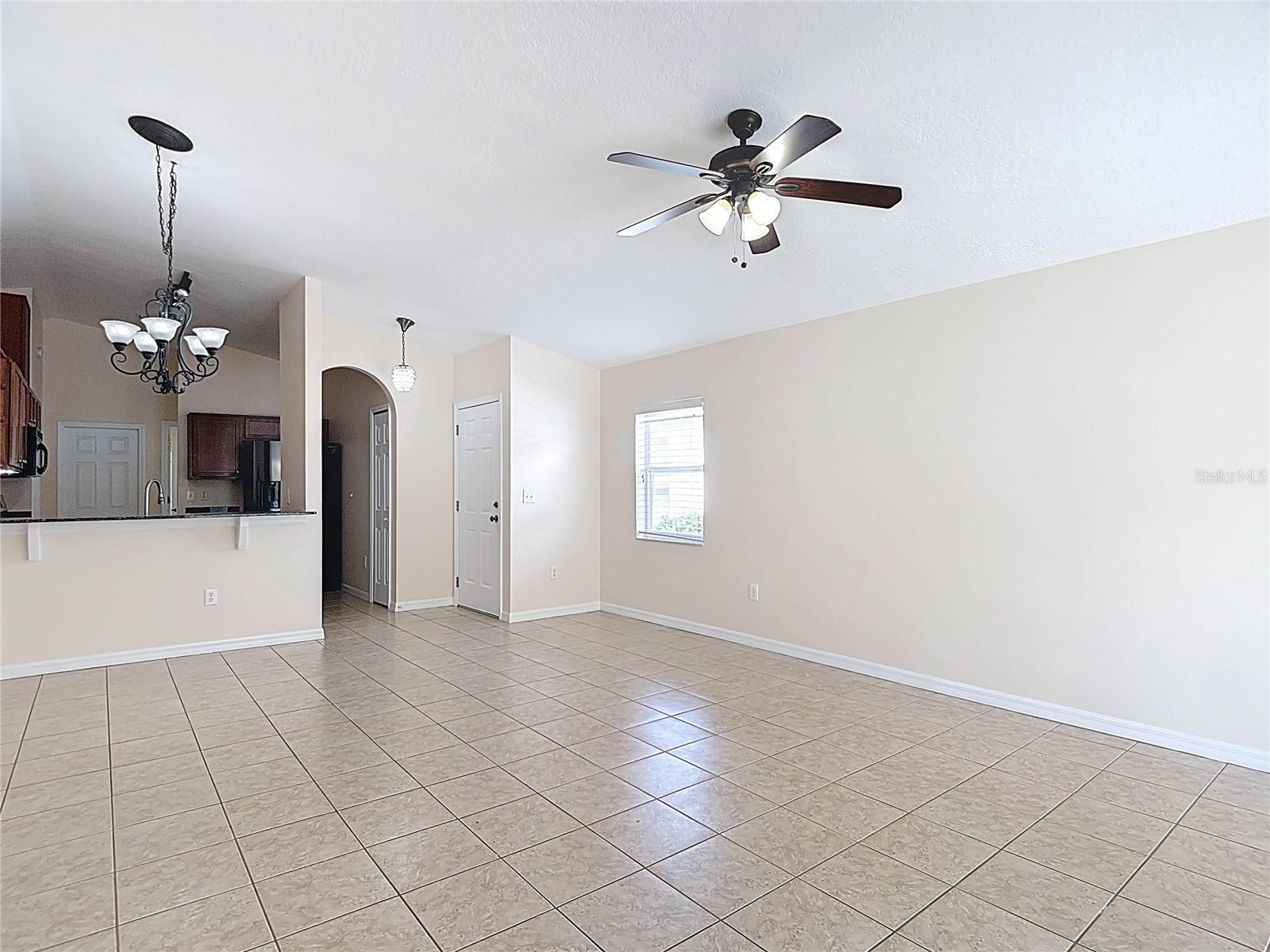 Image 17 of 59 For 18129 Portside Street