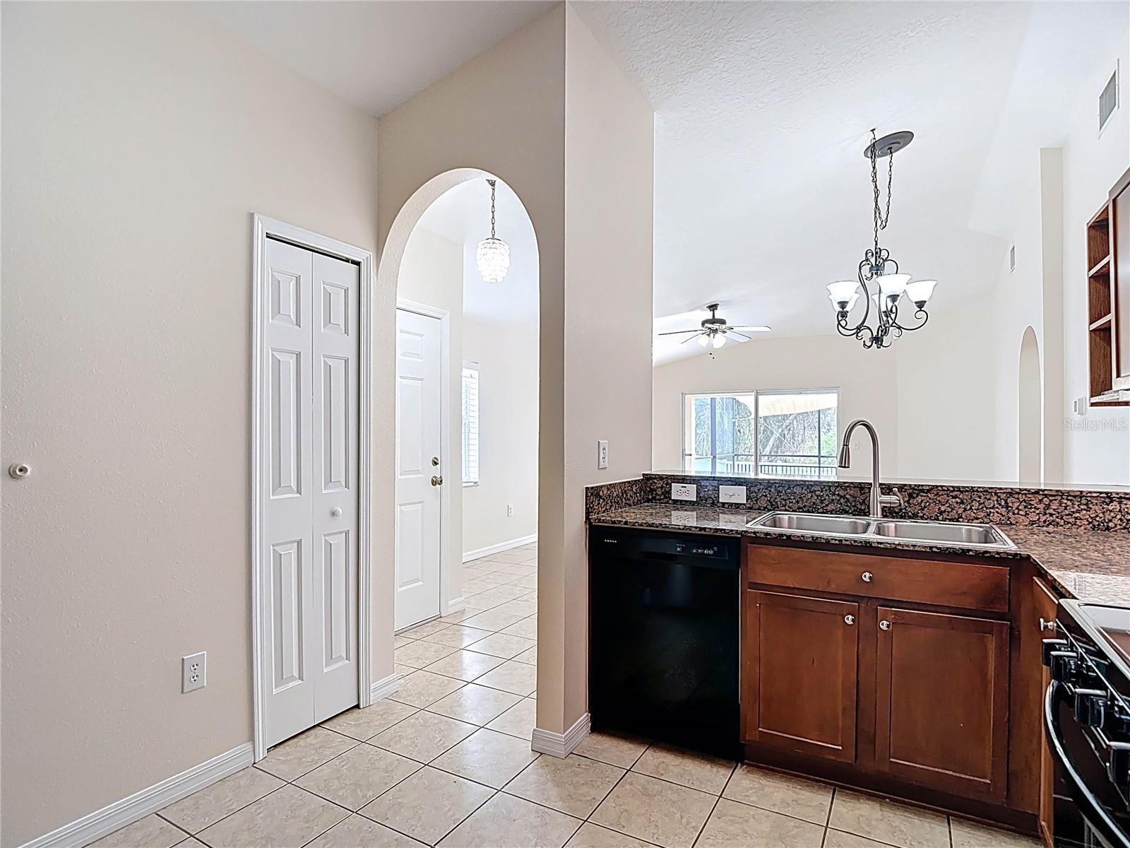 Image 26 of 59 For 18129 Portside Street