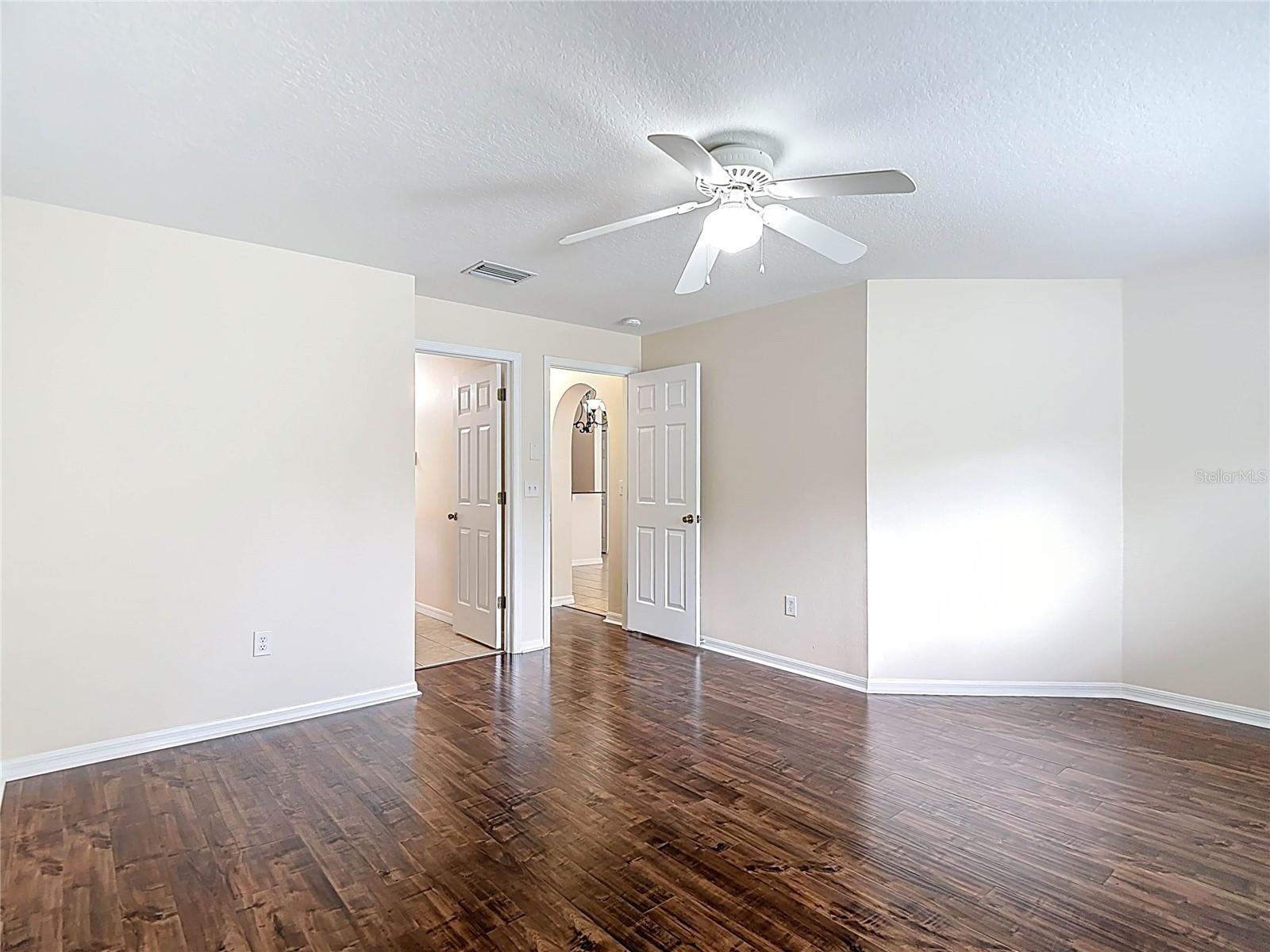 Image 29 of 59 For 18129 Portside Street