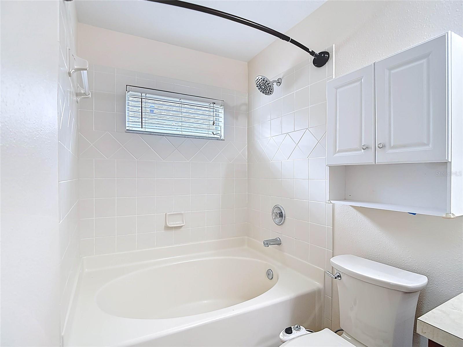 Image 32 of 59 For 18129 Portside Street