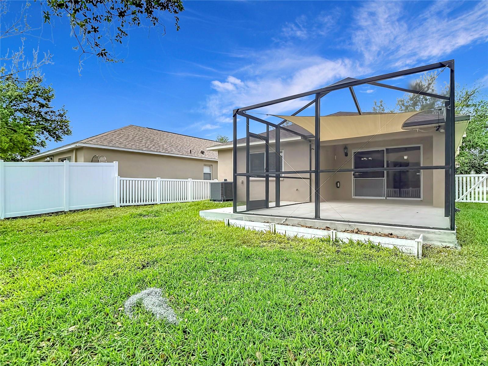 Image 44 of 59 For 18129 Portside Street