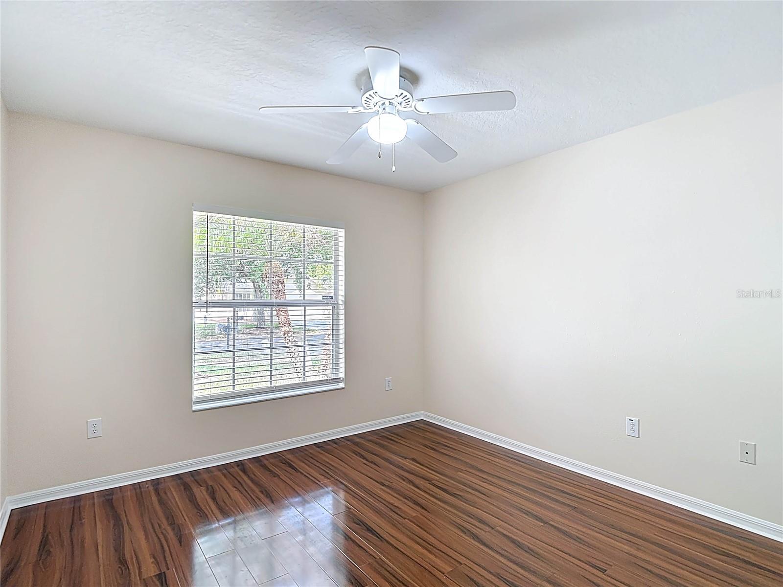 Image 7 of 59 For 18129 Portside Street