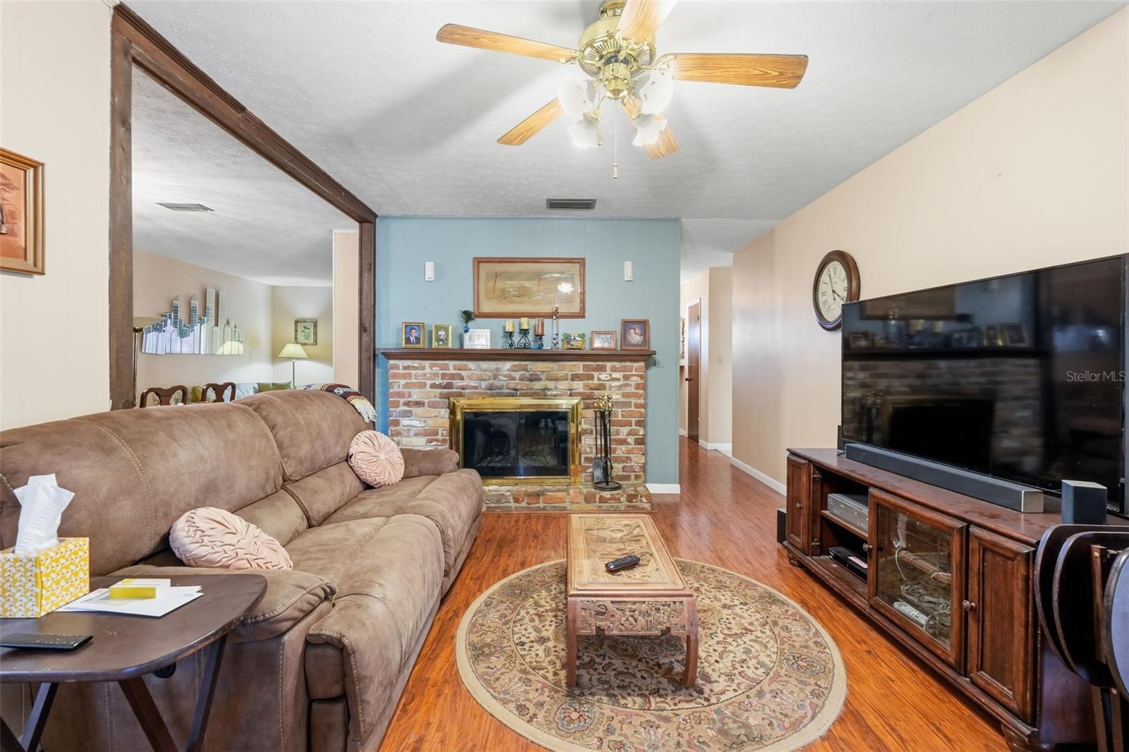 Image 11 of 51 For 14403 Brentwood Drive