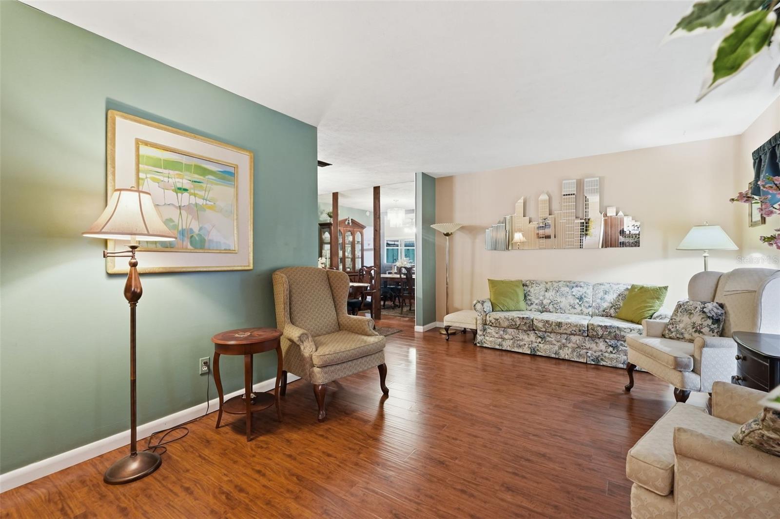 Image 22 of 51 For 14403 Brentwood Drive