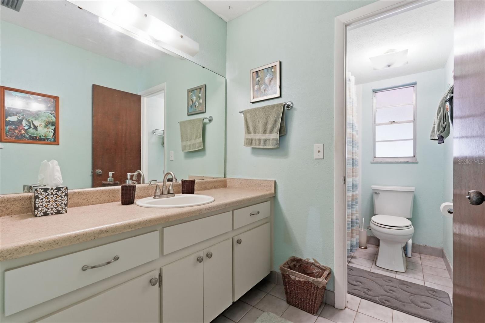 Image 31 of 51 For 14403 Brentwood Drive