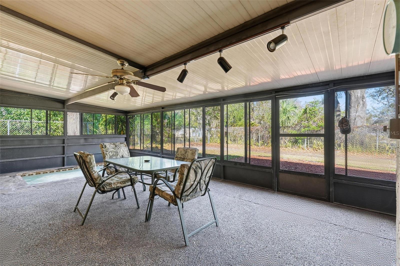 Image 37 of 51 For 14403 Brentwood Drive