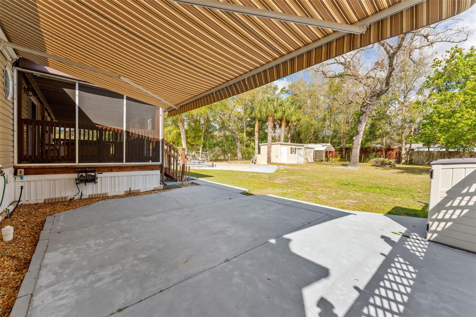 Image 33 of 54 For 9633 Jim Street