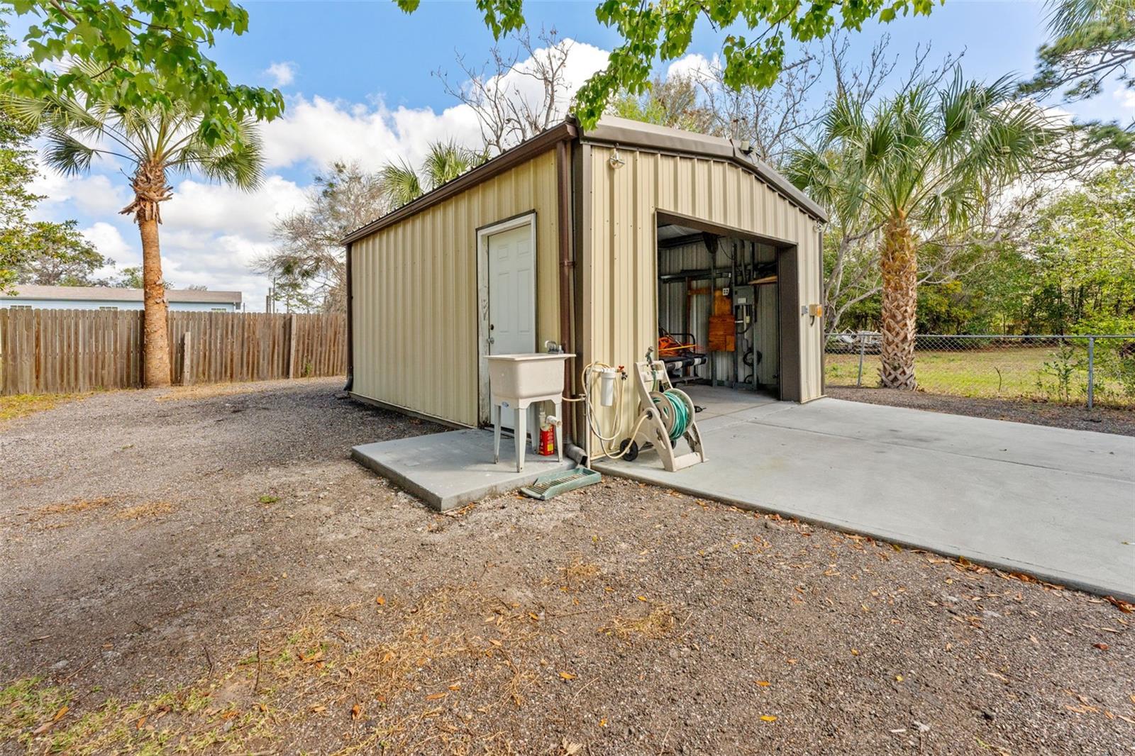 Image 4 of 54 For 9633 Jim Street