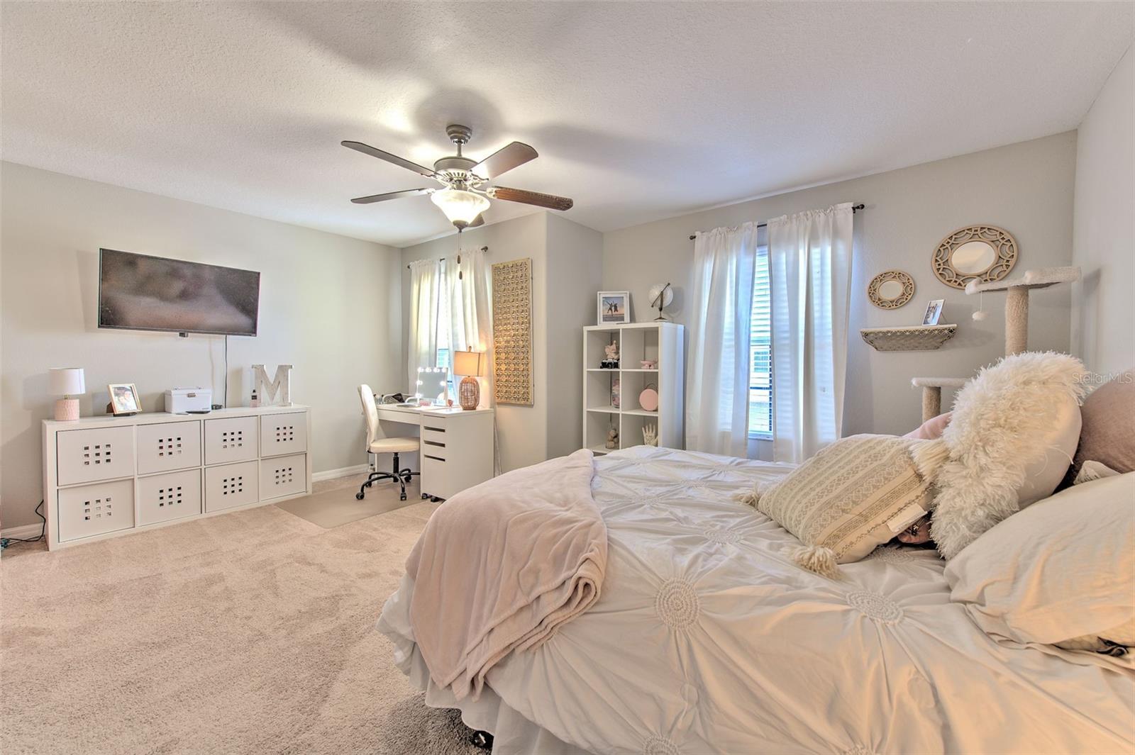 Image 32 of 48 For 1705 Ivory Goose Place