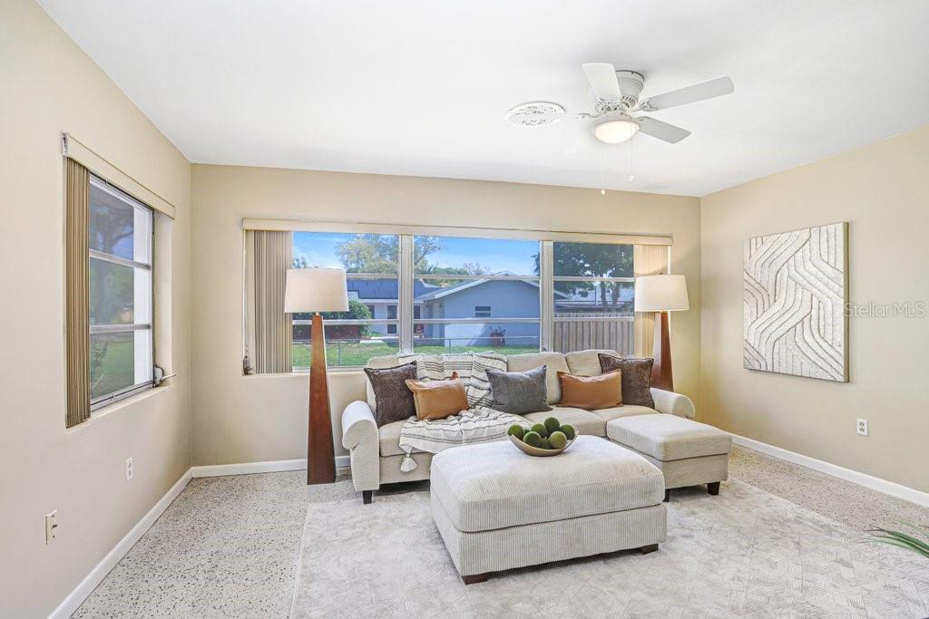 Image 11 of 39 For 1600 Pinewood Drive