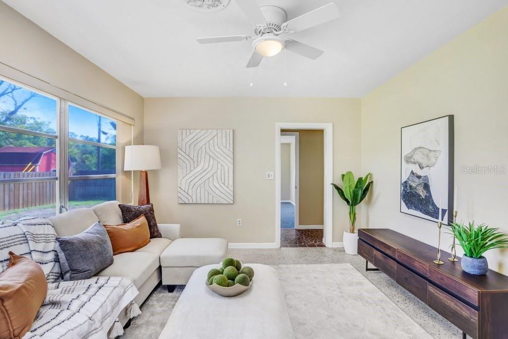 Image 12 of 39 For 1600 Pinewood Drive