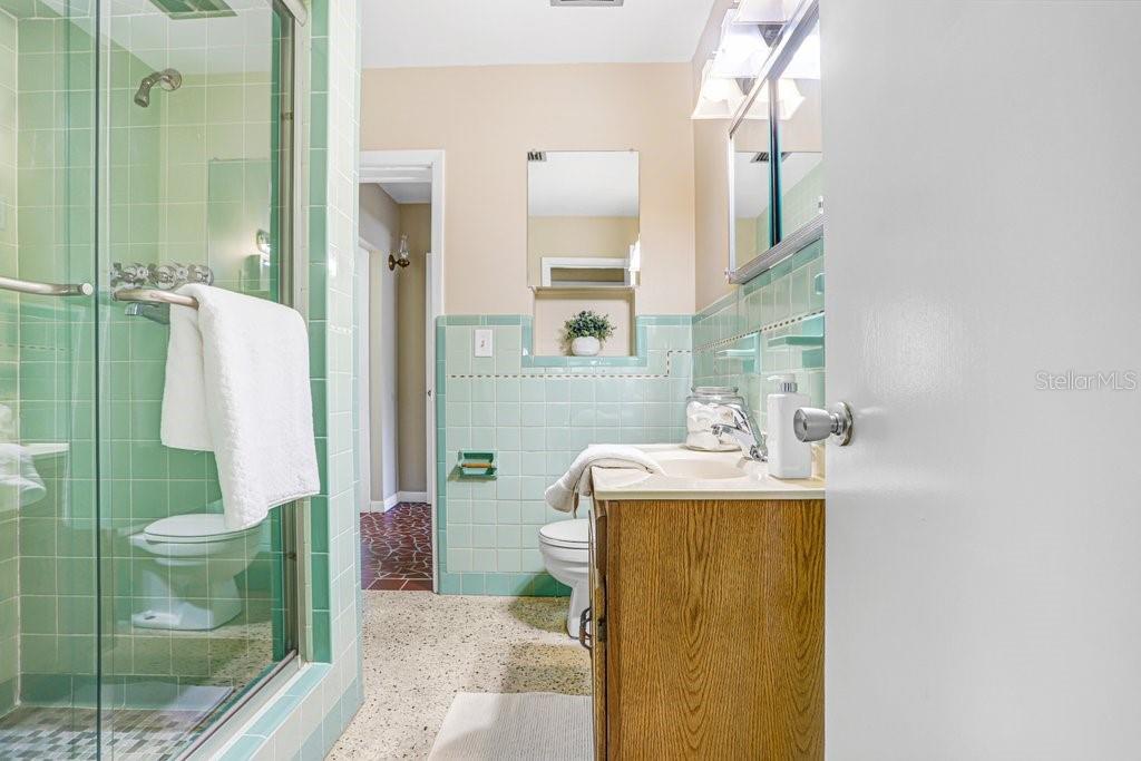 Image 20 of 39 For 1600 Pinewood Drive