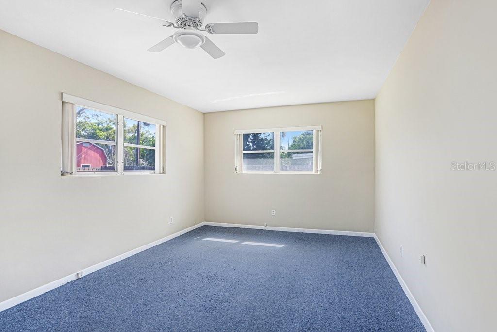 Image 22 of 39 For 1600 Pinewood Drive