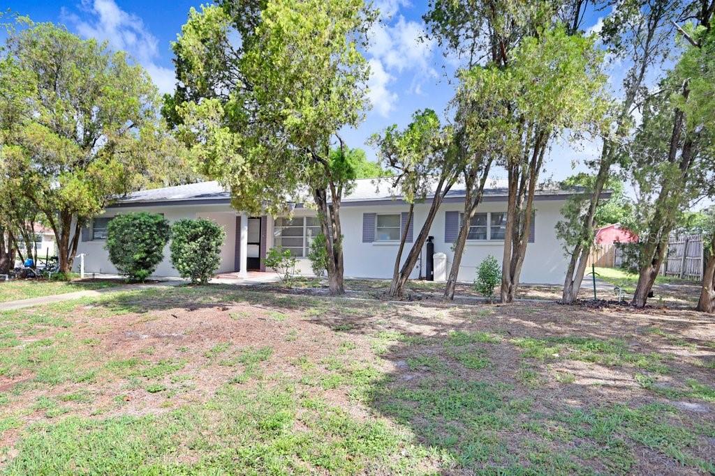 Image 30 of 39 For 1600 Pinewood Drive