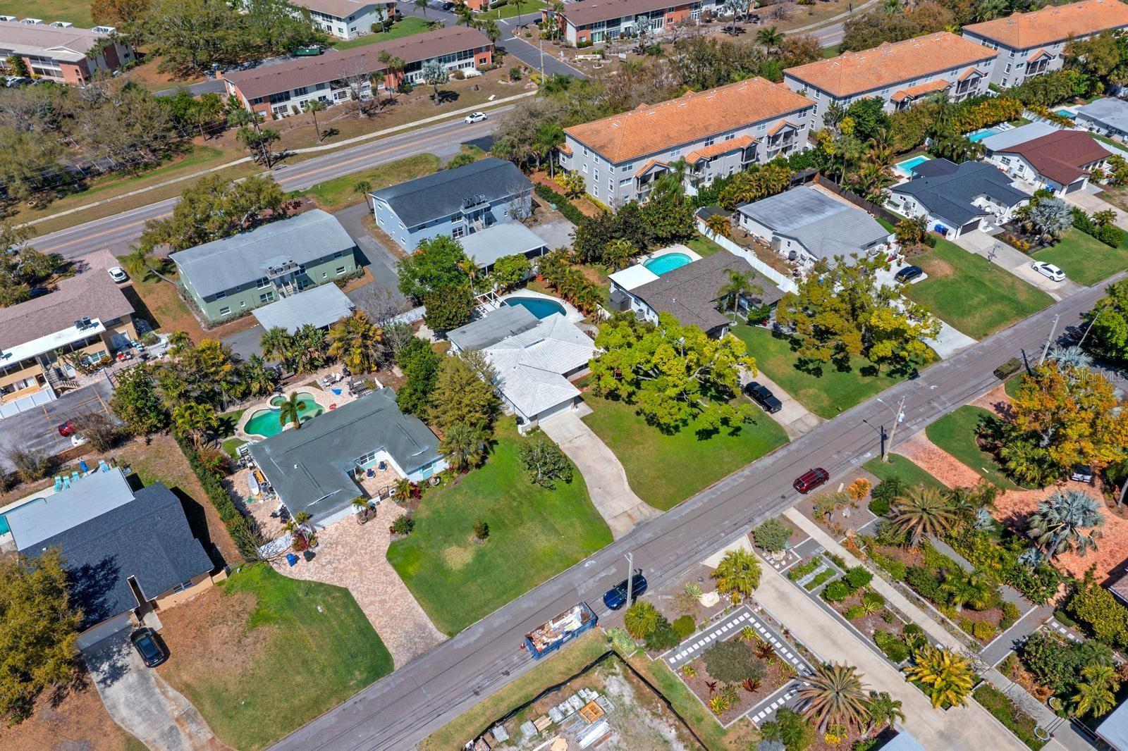 Image 35 of 35 For 4540 Bayshore Boulevard Ne