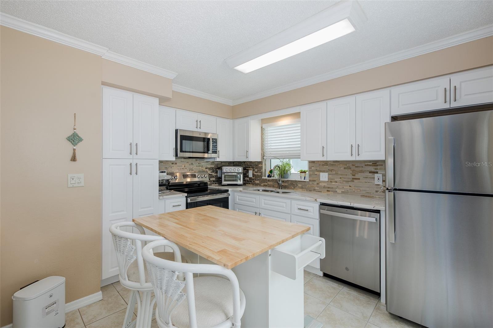 Image 12 of 27 For 6221 Wilds Drive