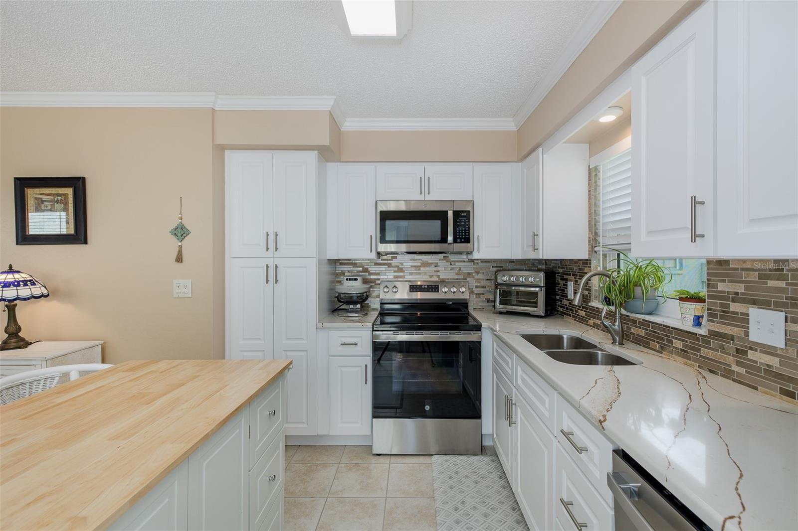 Image 13 of 27 For 6221 Wilds Drive