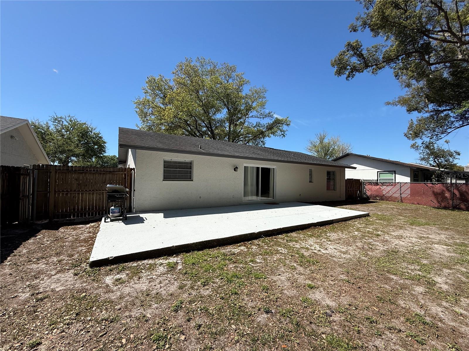 Image 26 of 33 For 14337 Diplomat Drive