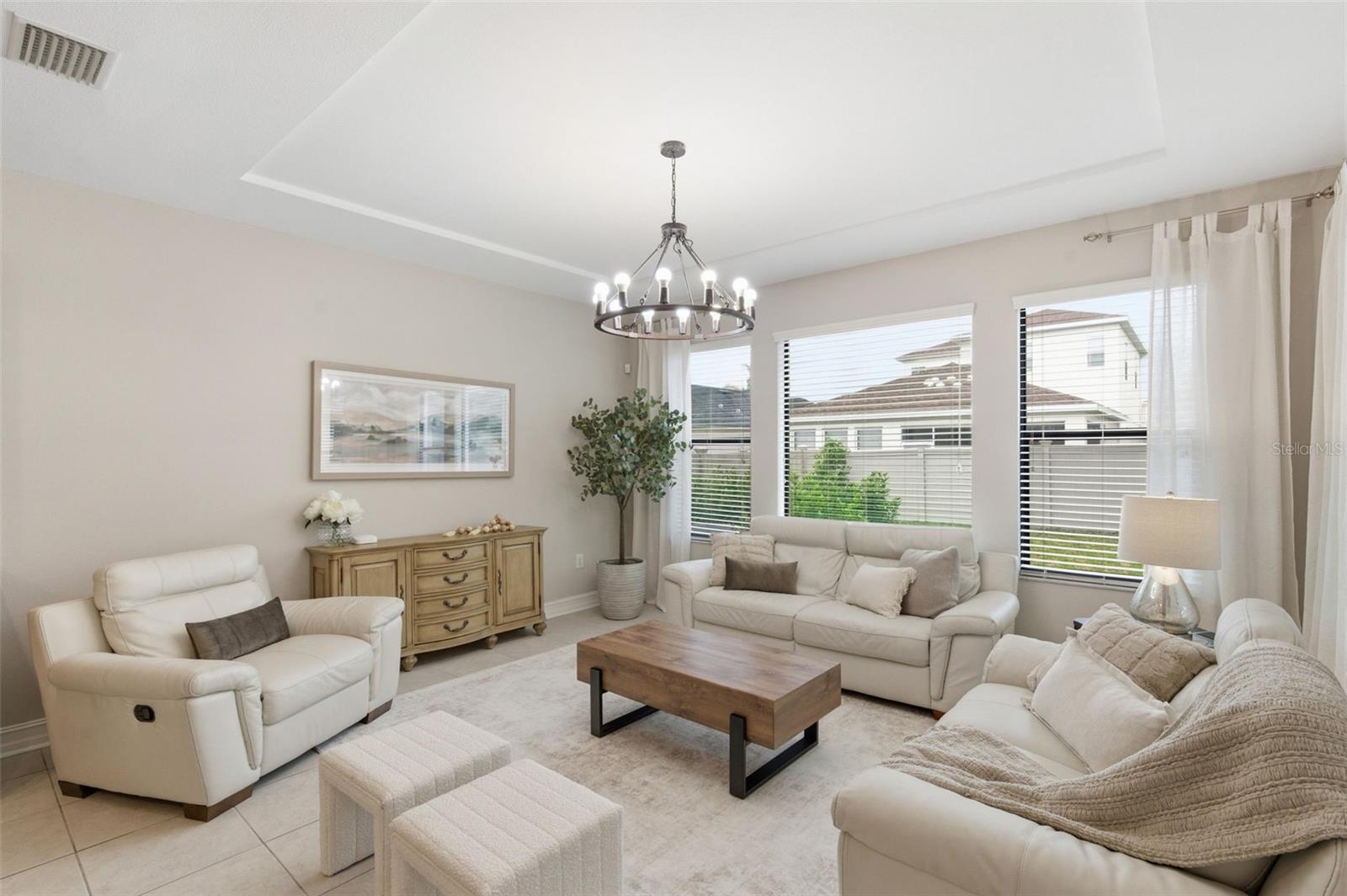 Listing photo id 8 for 29211 Perilli Place