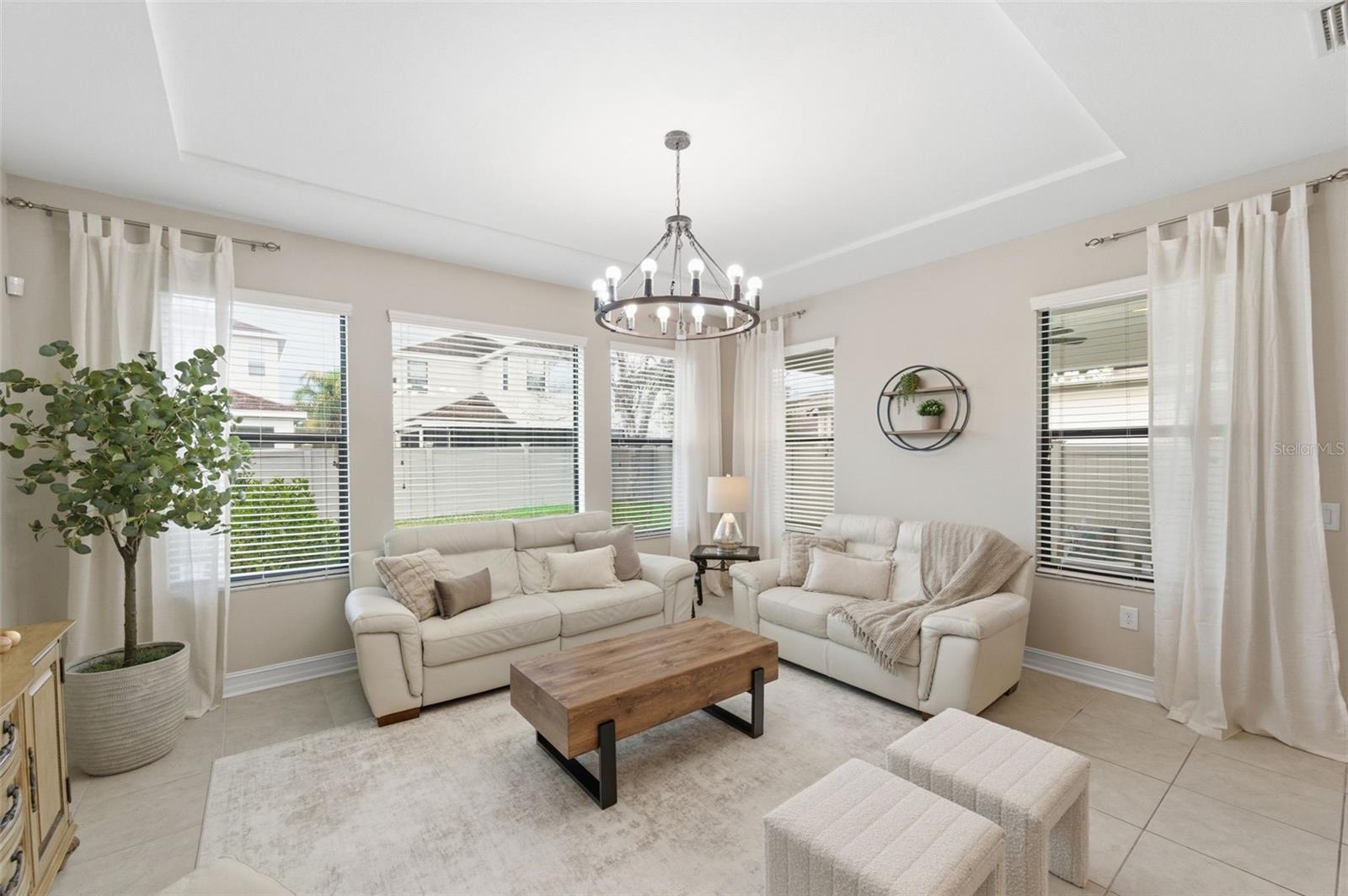 Listing photo id 9 for 29211 Perilli Place