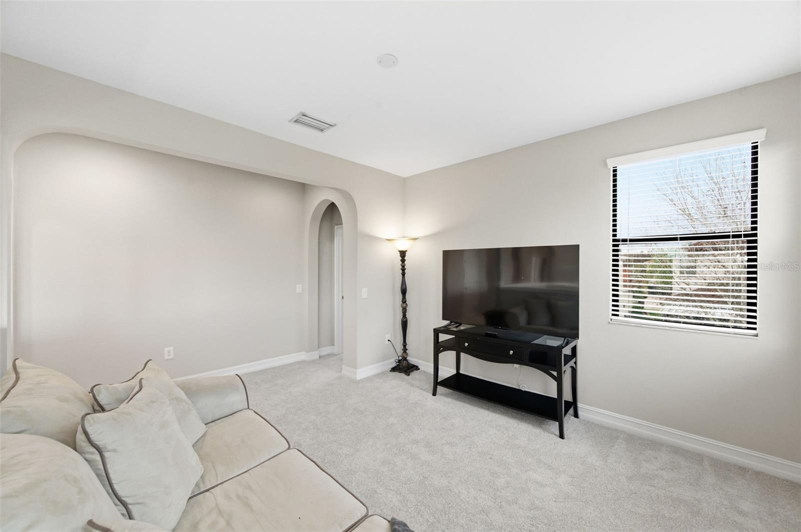 Listing photo id 22 for 29211 Perilli Place