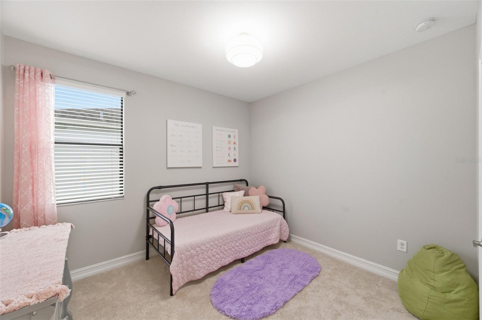 Listing photo id 28 for 29211 Perilli Place