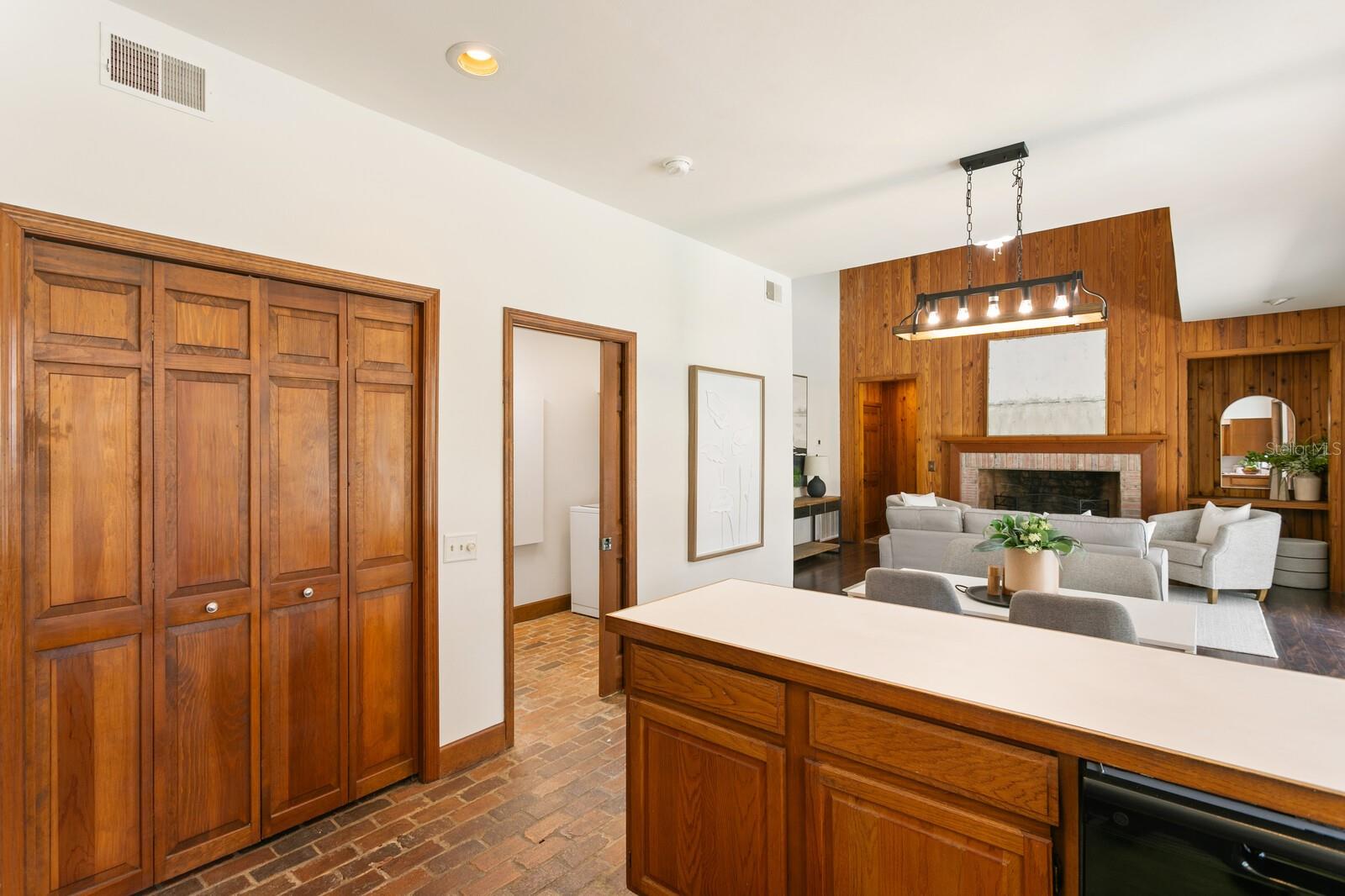 Image 30 of 79 For 6404 Josephine Arbor Place