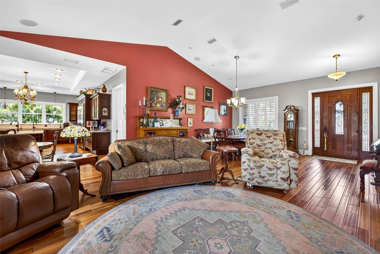 Image 23 of 76 For 12010 Hardaman Place