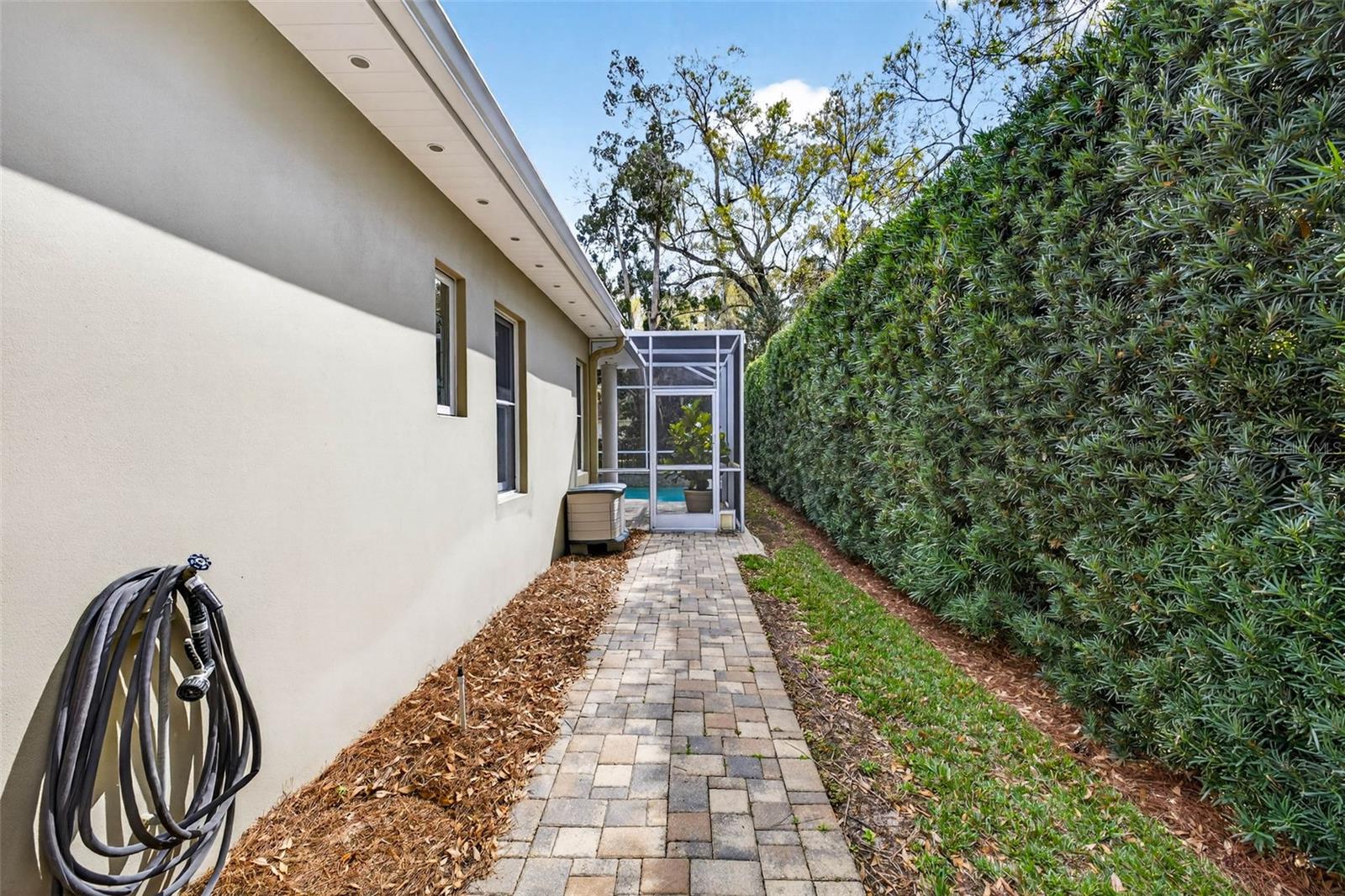 Image 61 of 76 For 12010 Hardaman Place