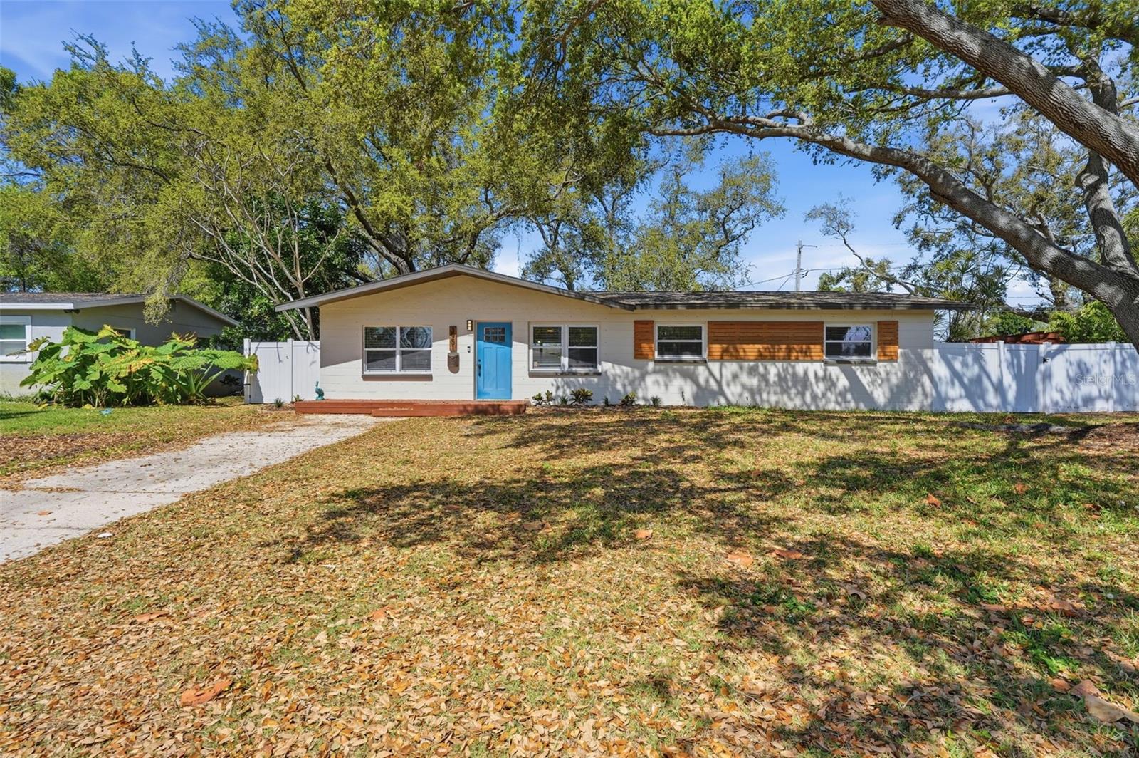 Details for 3951 Porpoise Drive Se, ST PETERSBURG, FL 33705