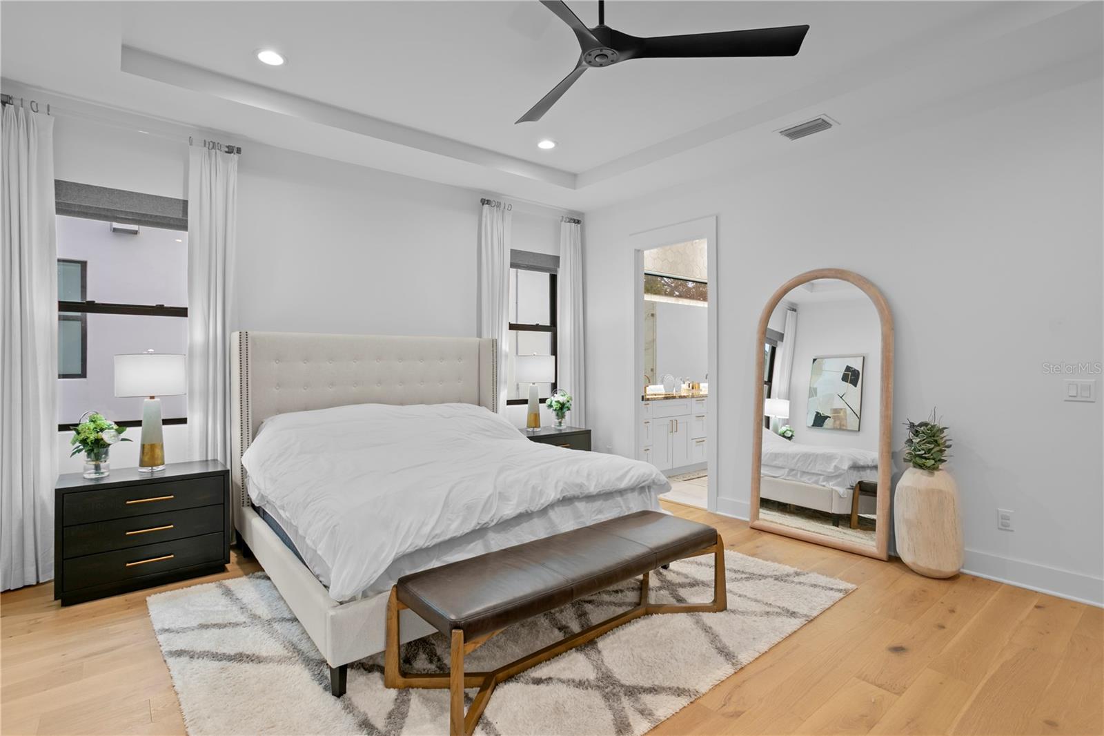 Image 31 of 98 For 3007 West Shore Boulevard