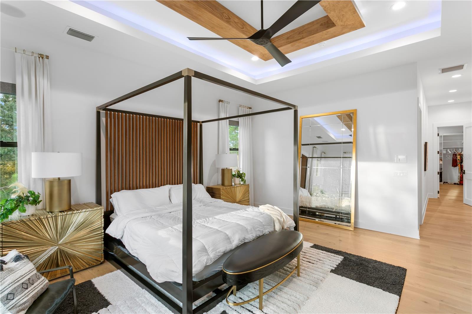 Image 42 of 98 For 3007 West Shore Boulevard