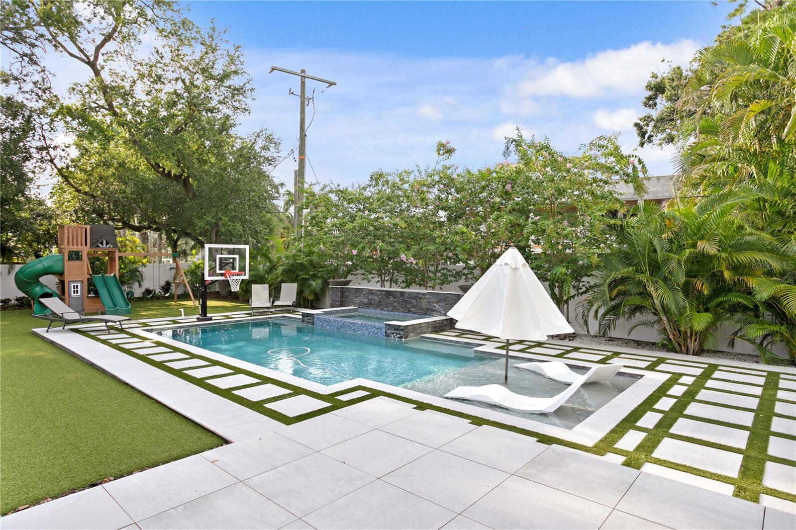 Image 66 of 98 For 3007 West Shore Boulevard