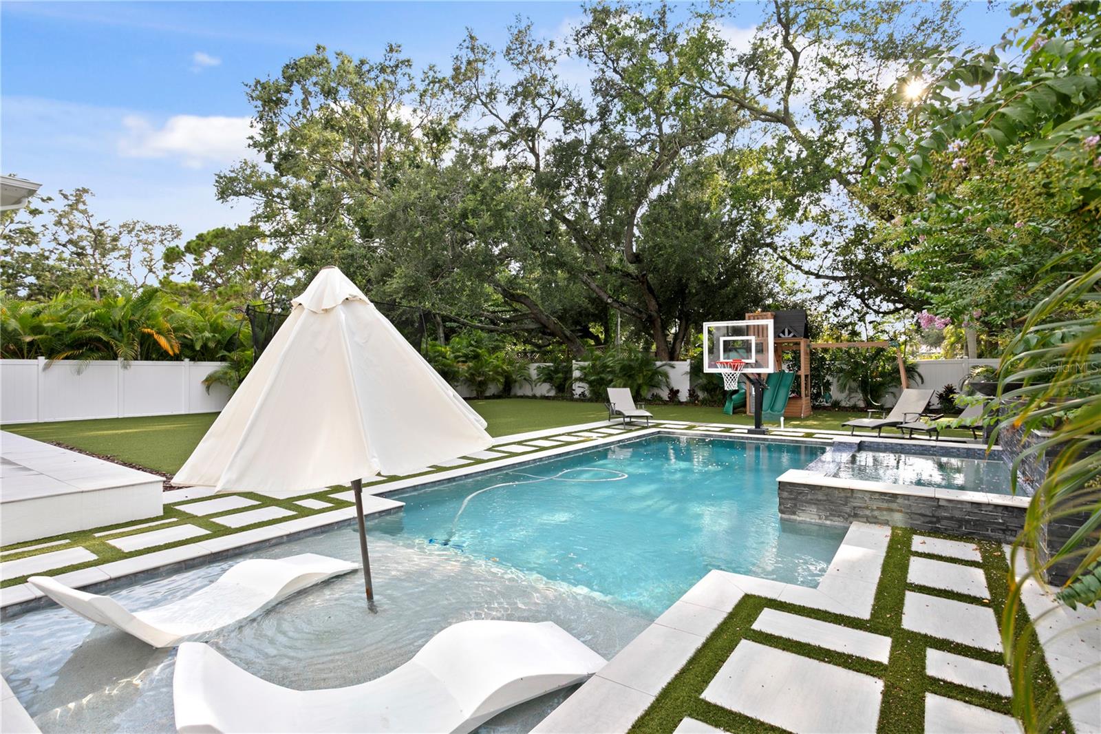 Image 67 of 98 For 3007 West Shore Boulevard